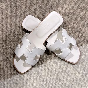 Gently used hermes oran sandals in white 36.5 size 6.5